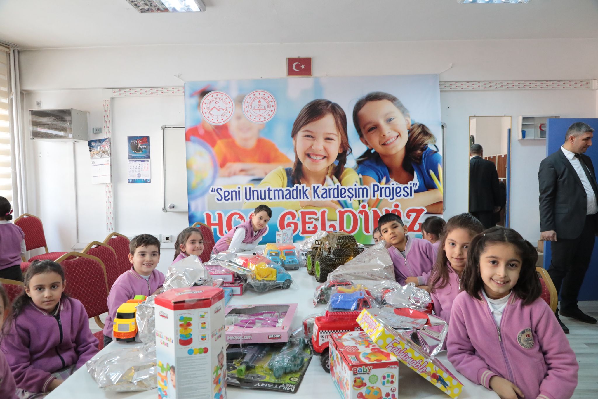 Ağrı’daki çocuklardan Hatay’a kardeşlik eli