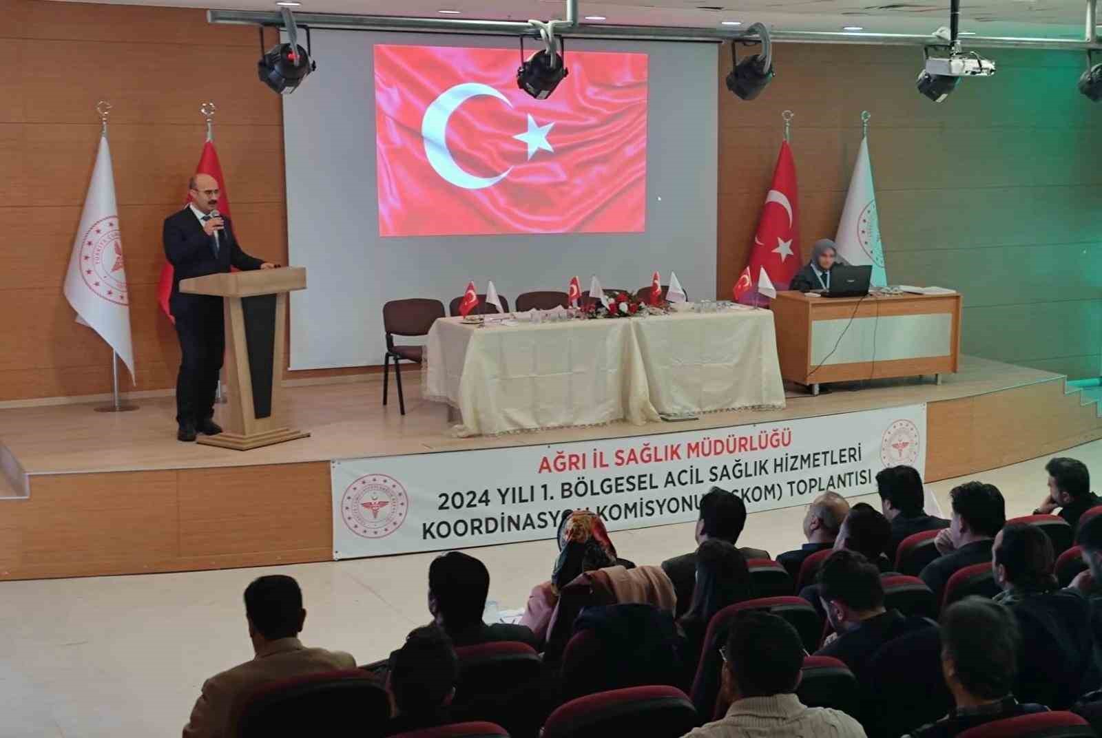 Ağrı’da acil sağlık hizmetleri toplantısı