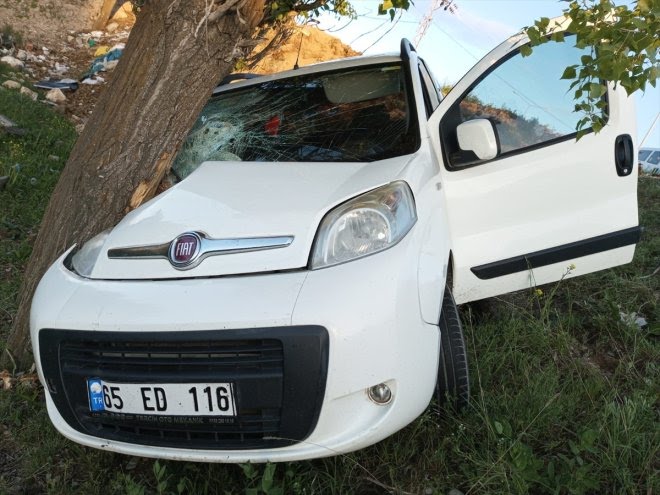 Ağrı’da trafik kazasında 6 kişi yaralandı